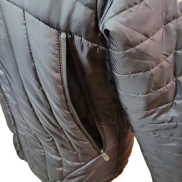 Merrell Packable Puffer Jacket - Size Small - Travel Friendly! - Picture 8 of 14